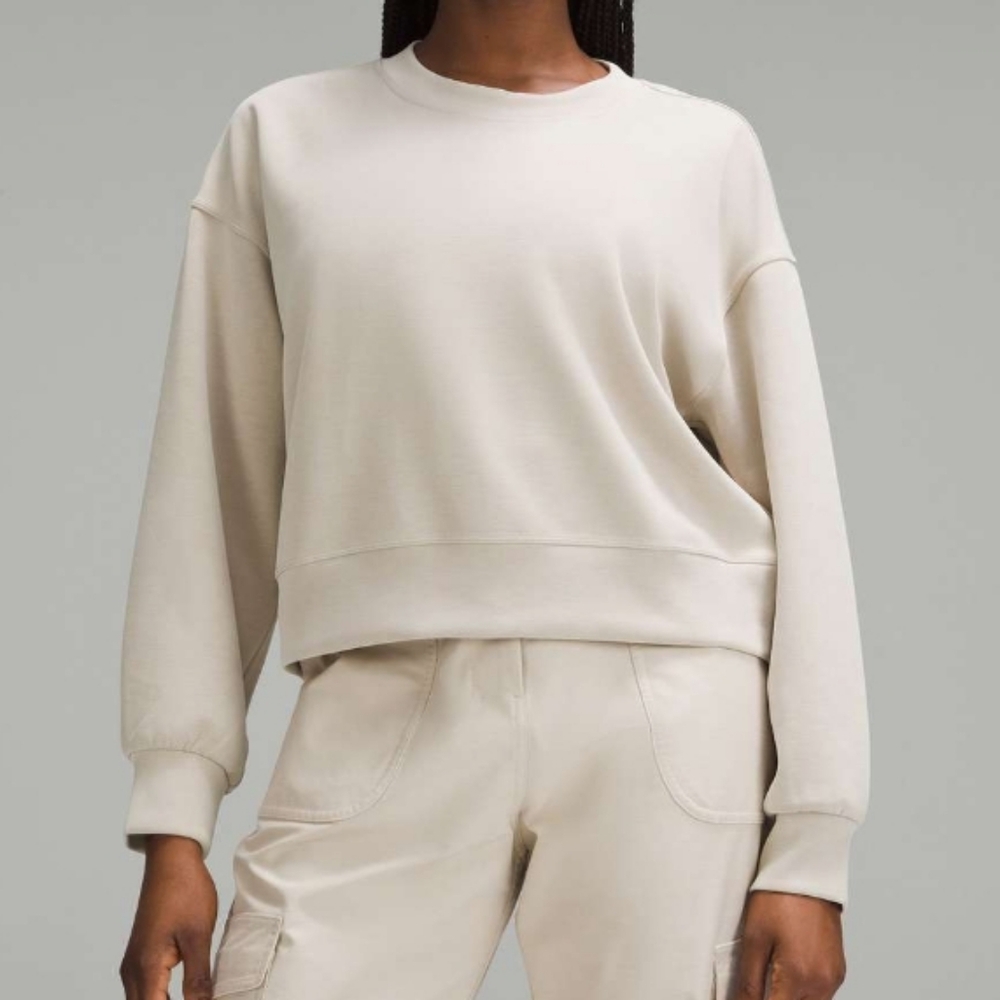 Lululemon Softstreme Perfectly Oversized Cropped Crew in mojave tan size 6 - Picture 1 of 17